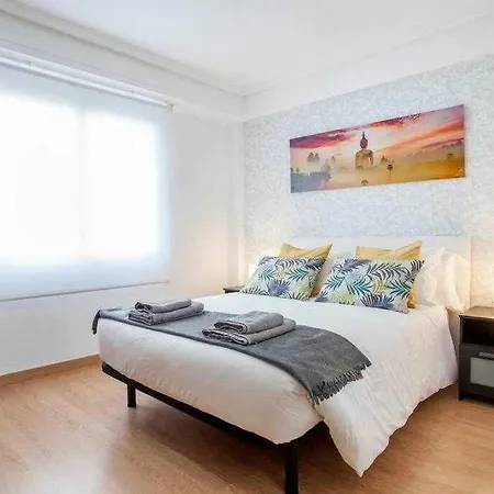 Reus, Lovely Flat Close To Center Appartamento Valenza