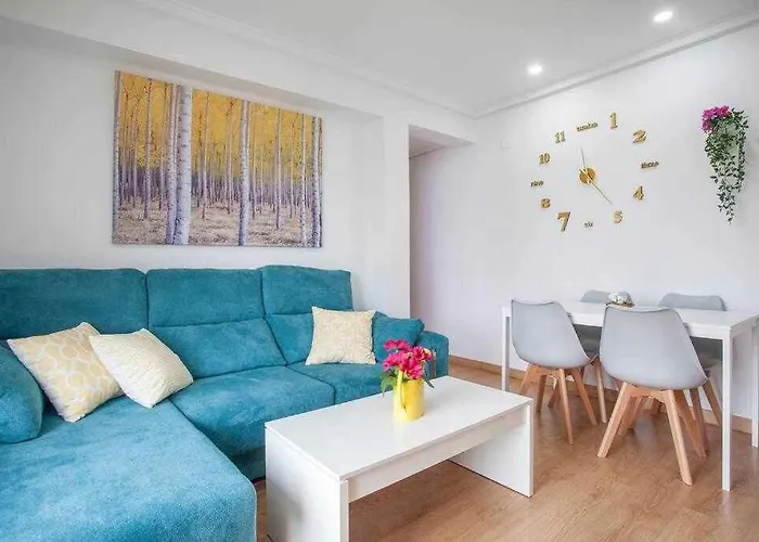 Reus, Lovely Flat Close To Center Apartman Valencia